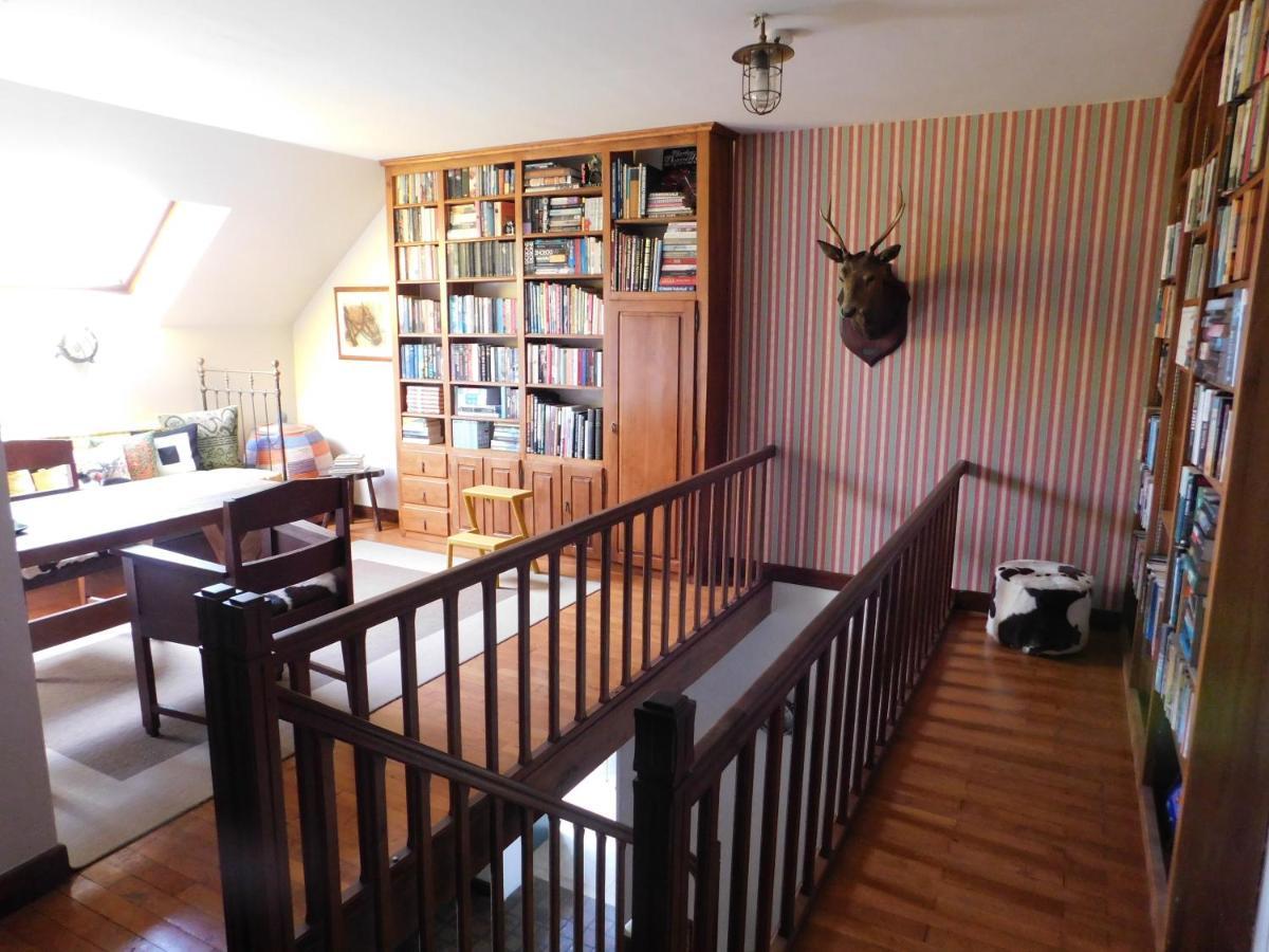 Urciers La Maison Du Cerf מראה חיצוני תמונה